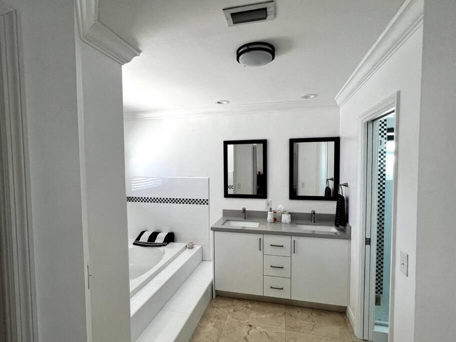 Sunny Getaway: Relaxing Miami Hébergement de vacances